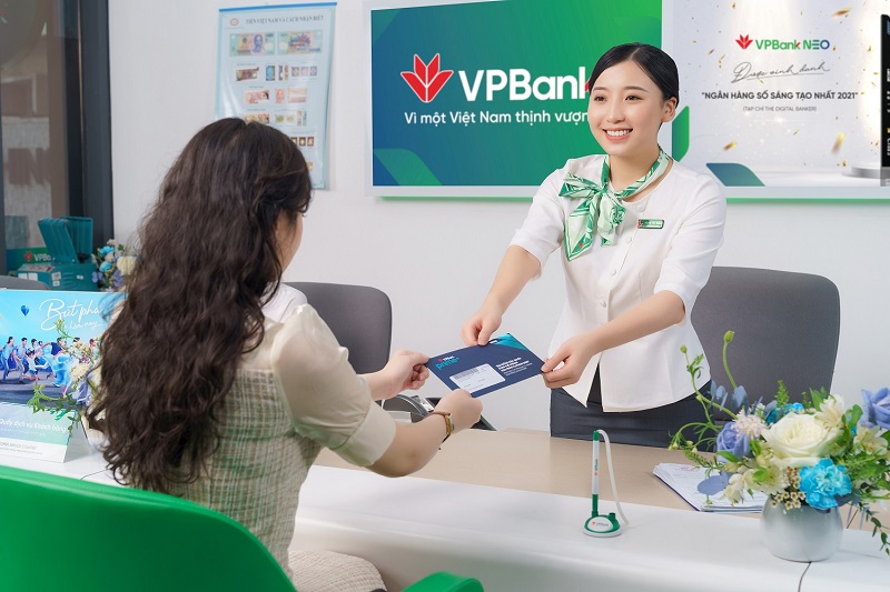 Đồng phục ngân hàng VPBank