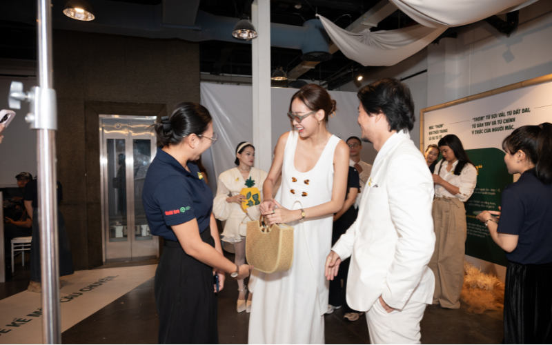 Không gian tại triển lãm Mặc "Thơm"